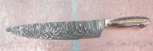 10 inch Damascus chef knife with stabalized pinecone handle